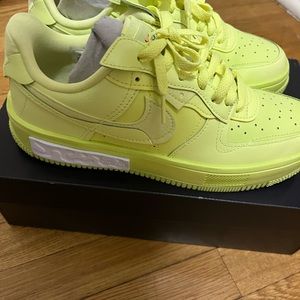 Pre-owned Nike Fontanka